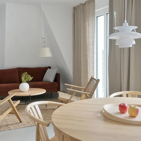 Kosi Am Fuenf 아파트